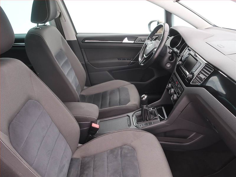 Volkswagen Golf Sportsvan (2014) Highline 1.4 TSI, Serv.kniha - fotka 7 z 15