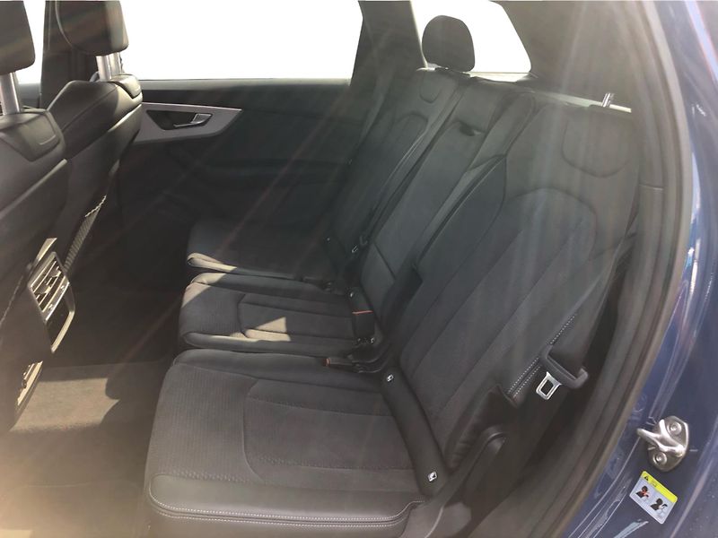 Audi SQ7 4.0 TFSI - fotka 12 z 30
