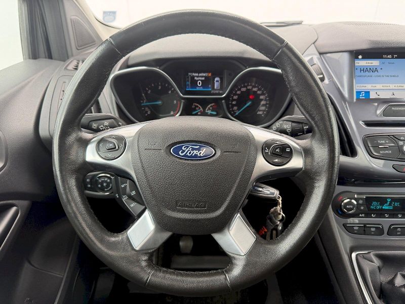 Ford Tourneo Connect (2017) 1.5 TDCi 88kW Titanium 7 míst - fotka 7 z 35