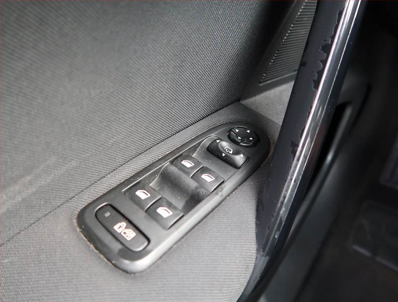 Peugeot 508 (2011) 2.0 HDi, nová STK, udržované - fotka 18 z 22