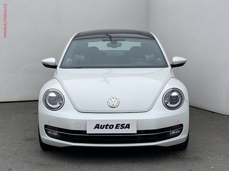 Volkswagen Beetle (2013) 1.4 TSi, Design, bixen, panor - fotka 2 z 18