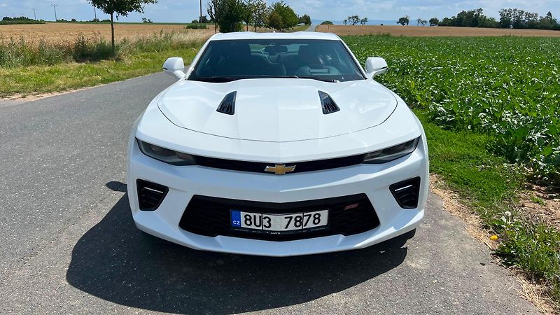Chevrolet Camaro (2017) 6,2 V8 Nové v ČR 1maj. odp.DPH - fotka 4 z 31