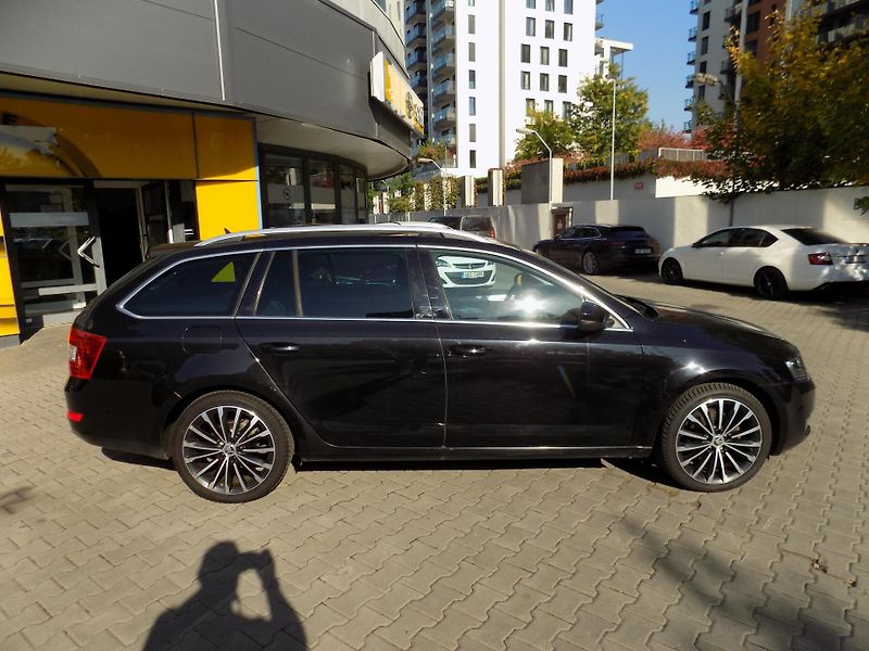 Škoda Octavia (2013) 2.0 TDi DSG - fotka 8 z 13