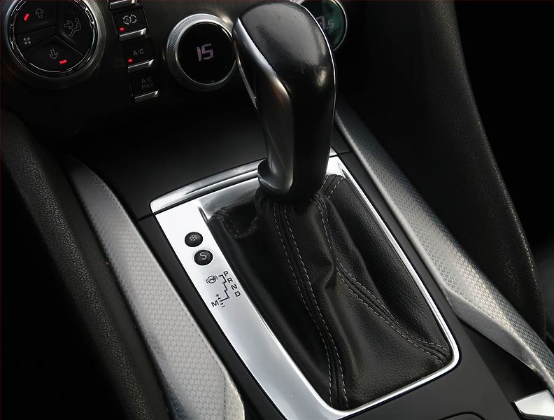 Citroën DS5 (2016) 2.0 BlueHDI, Automat - fotka 13 z 23