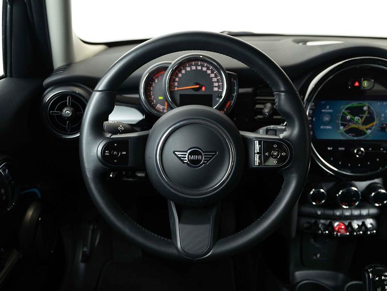 Mini Cooper 5-doors - fotka 12 z 21