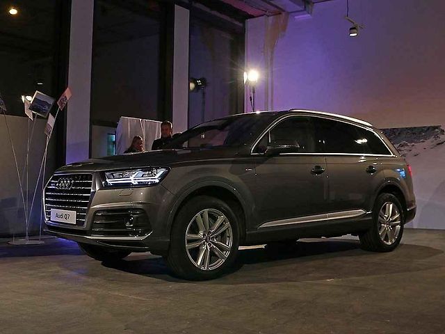 Audi Q7.