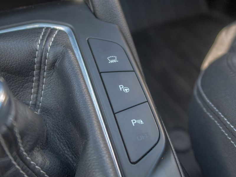 Ford Focus (2019) ČR 2.0TDCI 110KW – VÝBAVA! - fotka 32 z 55