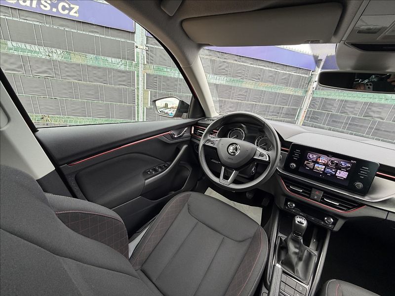 Škoda Scala 1.0 TSI Ambition - fotka 9 z 22