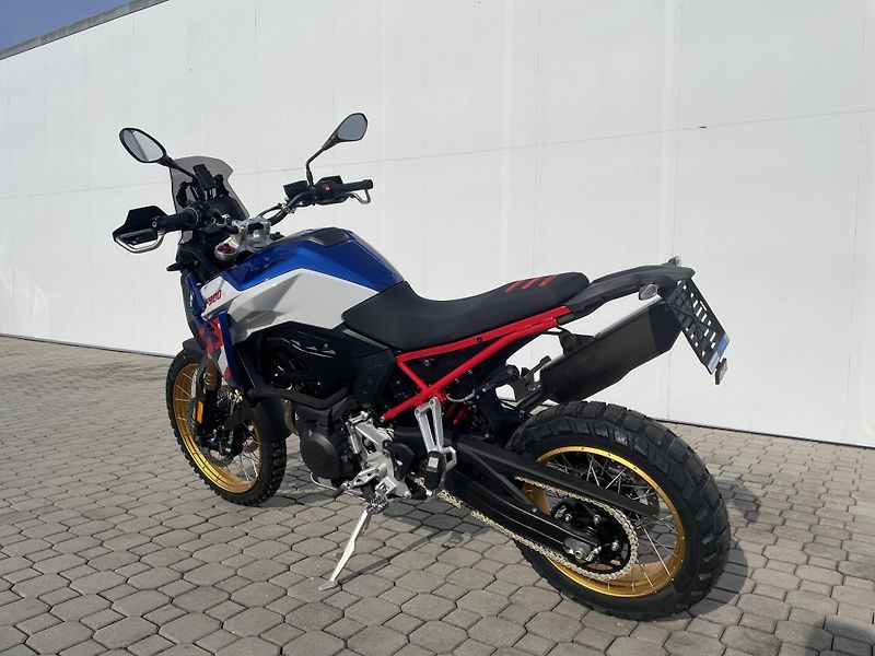 BMW (2026) F 900 GS - fotka 7 z 12