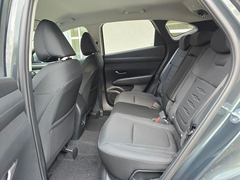 Hyundai Tucson (2026) 1.6 T-GDi MT Smart - fotka 22 z 24