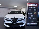 Alfa Romeo Junior (2026) Ibrida 1.2 Turbo 145k *564* - náhled 1