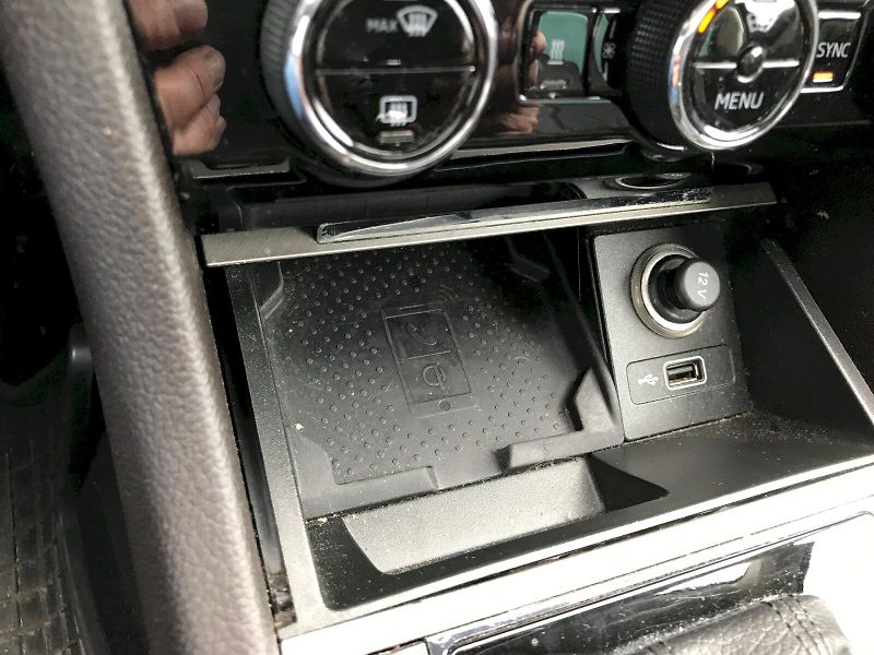 Škoda Superb (2020) GRT L K TS 200/2.0 A7A - fotka 25 z 35