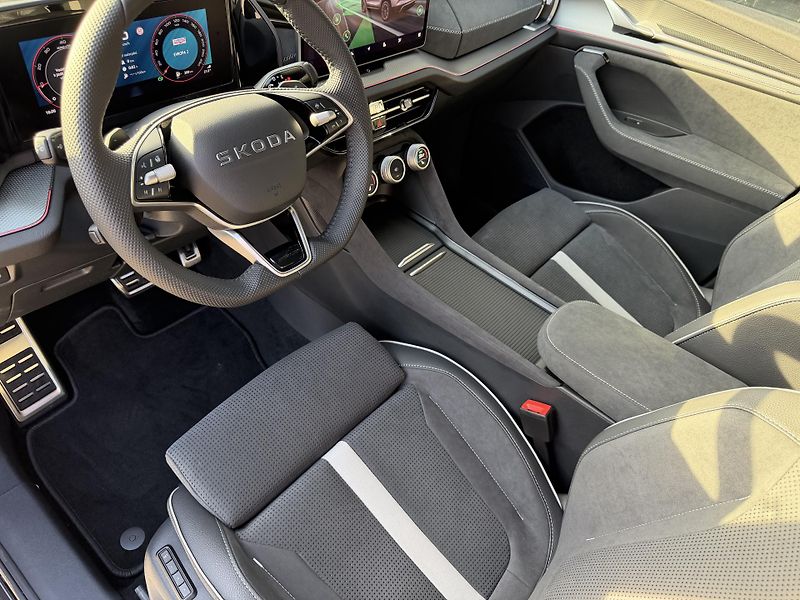 Škoda Kodiaq (2026) 2.0TDI 142kW 4X4 SP DCC TZ NT! - fotka 35 z 48