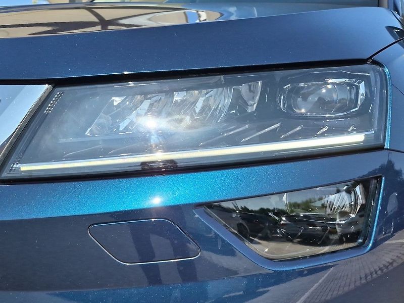 Škoda Karoq Style Plus 1,5 TSi 110 kW DSG - fotka 26 z 27