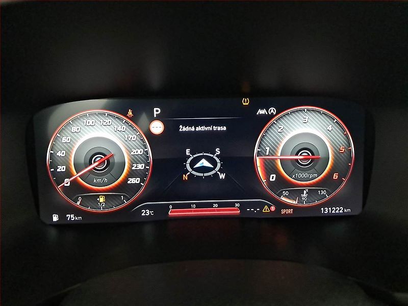 Hyundai Santa Fe (2022) Premium 2.2 CRDi - fotka 11 z 18