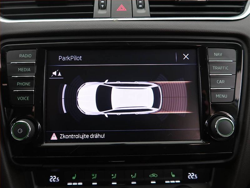 Škoda Octavia (2016) Laurin&Klement 2.0 TDI - fotka 18 z 20