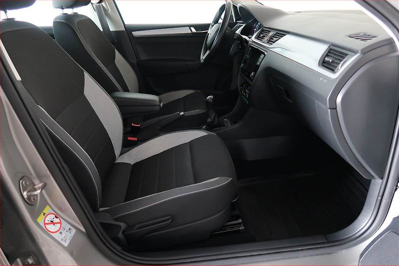 Škoda Rapid (2019) Ambition Plus 1.0 TSI, ČR - fotka 9 z 15