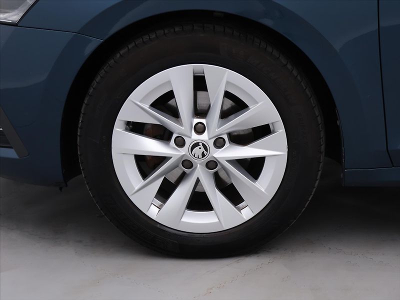 Škoda Octavia 2,0 TDI 110kW DSG Style CZ - fotka 22 z 29