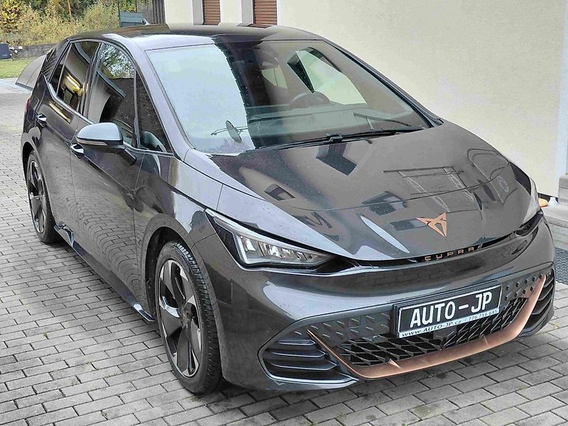 Cupra Born 170kW  XL-BAT-77kWh  SOH-95,6% - fotka 2 z 8