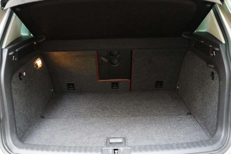 Volkswagen Tiguan - fotka 27 z 27