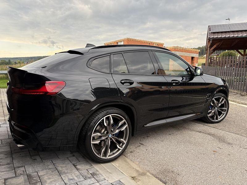 BMW X4 (2021) BMW X4 M40D 250kw 700nm - fotka 5 z 42