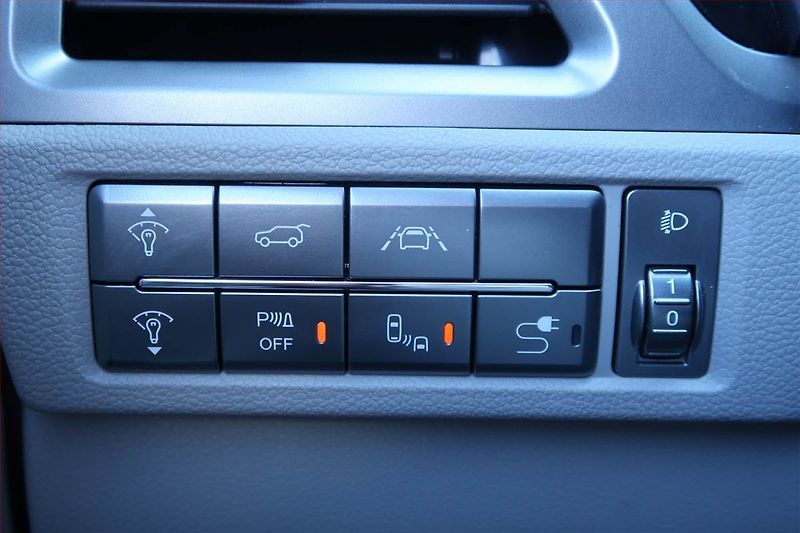 SsangYong Korando (2024) Platinum 1.5 T-GDI - fotka 24 z 30