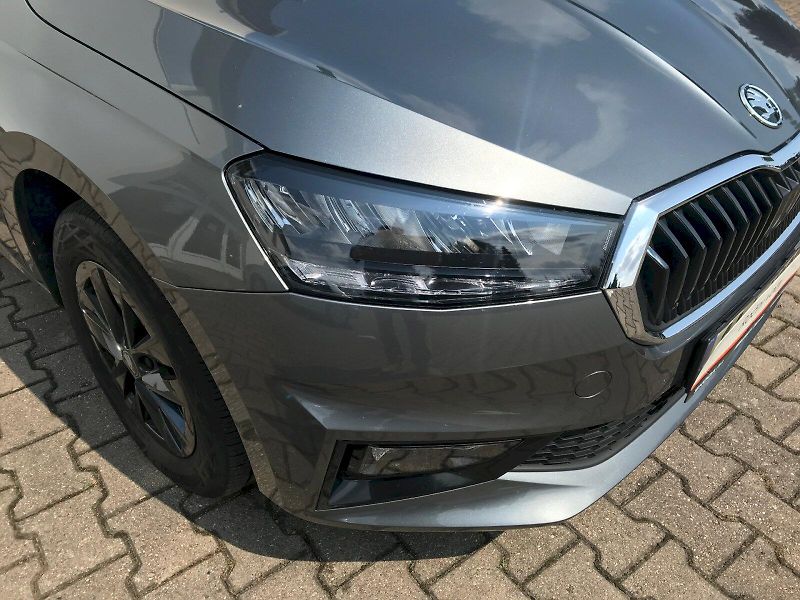 Škoda Fabia (2025) Top Selection 1,0 TSI DSG - fotka 23 z 27
