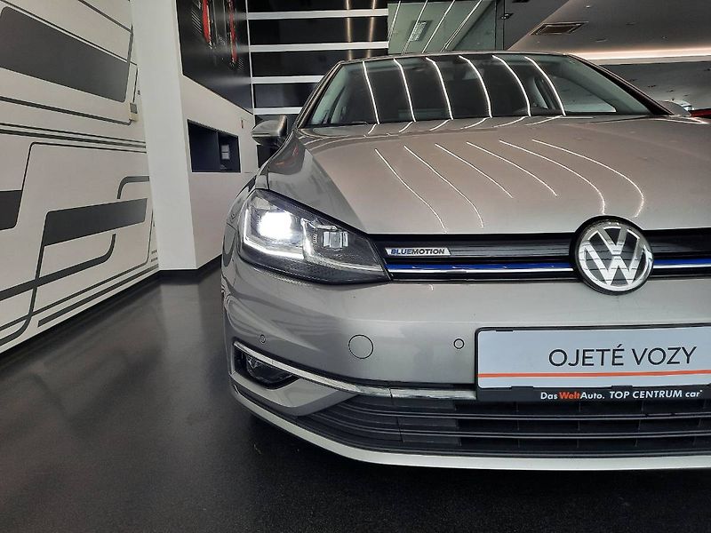 Volkswagen Golf (2019) Maraton Edition 1.5 TSI (96kW1 - fotka 25 z 27