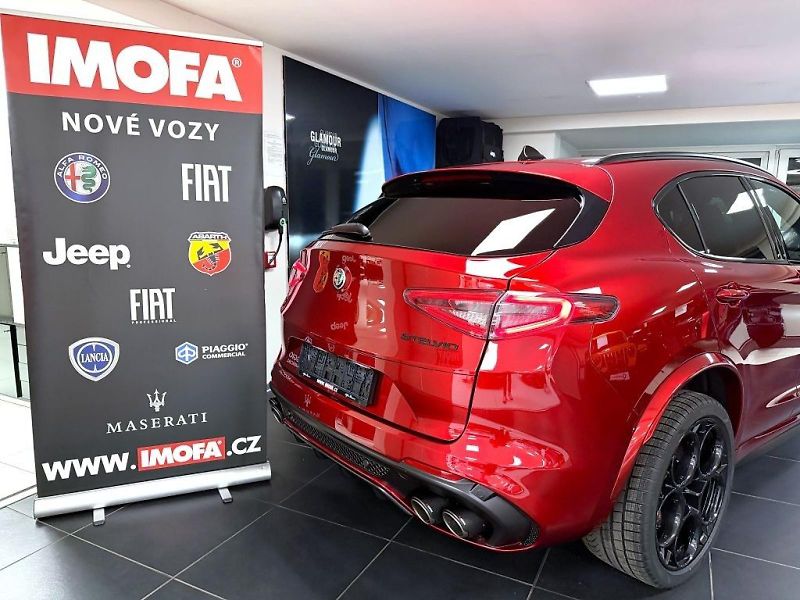 Alfa Romeo Stelvio (2026) 2.9 V6 BiTurbo 520k QV COLLEZI - fotka 5 z 28
