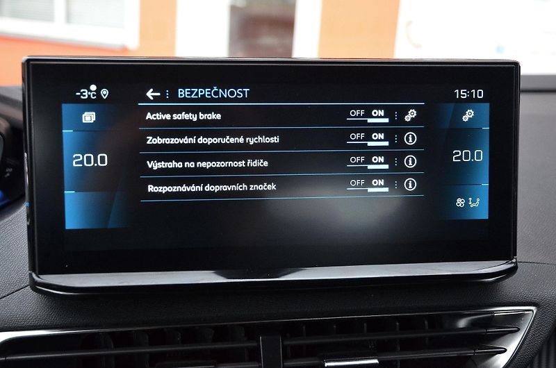 Peugeot 3008 (2023) 1.5 HDi 96kW AT8 Allure / LED - fotka 37 z 38