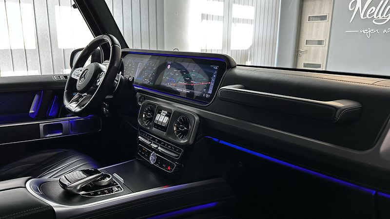 Mercedes-Benz Třídy G 63 AMG / TOP STAV - fotka 63 z 64