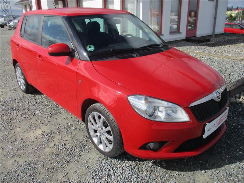 Škoda Fabia 1,2 TSI, klima, servis, 1.maj, - fotografie inzerátu