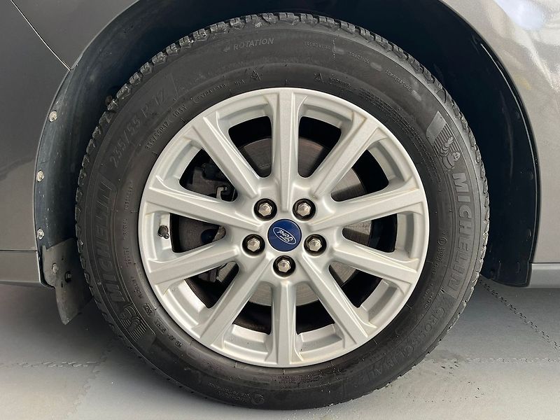 Ford Galaxy 2.0 EcoBlue, 140 kW, Cebia - fotka 37 z 45