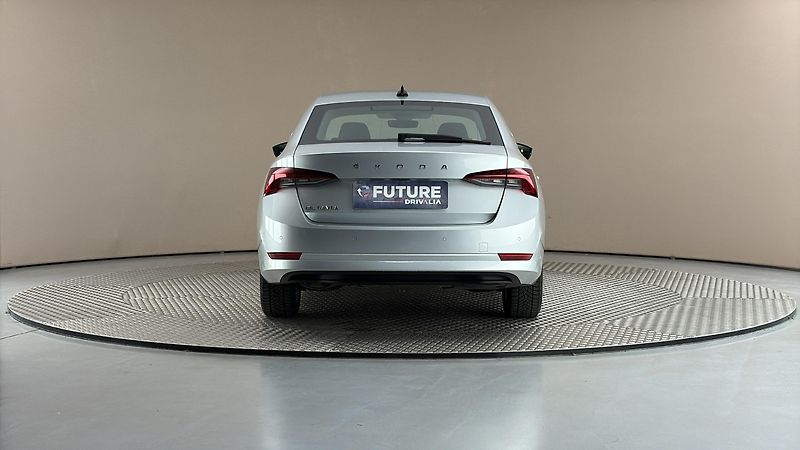 Škoda Octavia 2.0 TDI Style - fotka 5 z 25