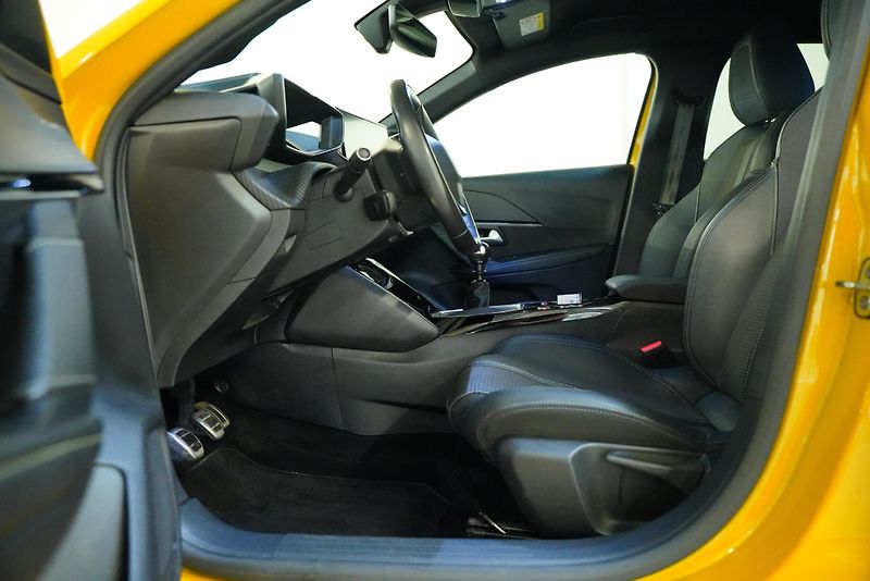 Peugeot 208 - fotka 11 z 29