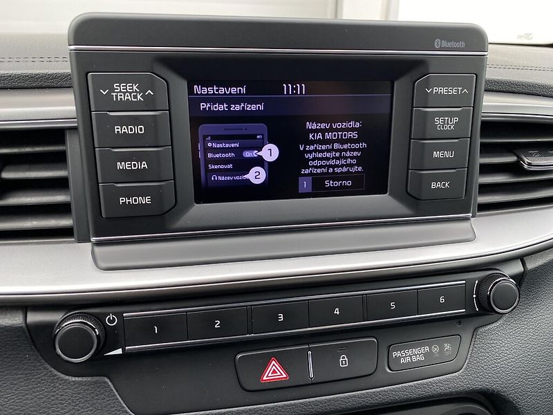 Kia Ceed 1.0 T-GDI 88 kW - fotka 17 z 23