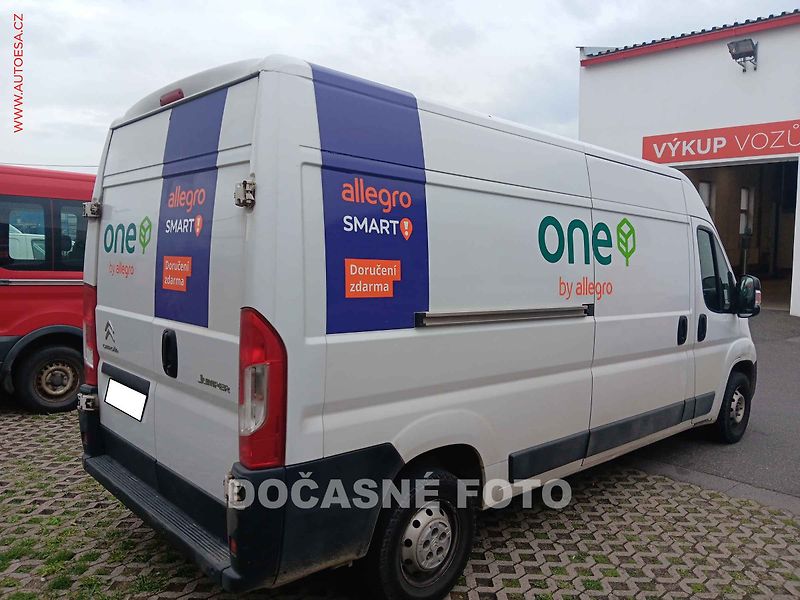 Citroën Jumper (2021) 2.2HDi L3H2, ČR, AC - fotka 2 z 3