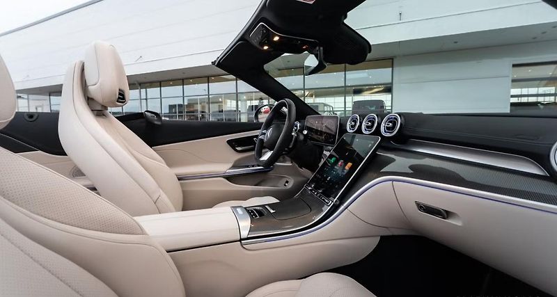 Mercedes-Benz CLE 300 4M AMG 360k Světlý inter.  - fotka 6 z 21