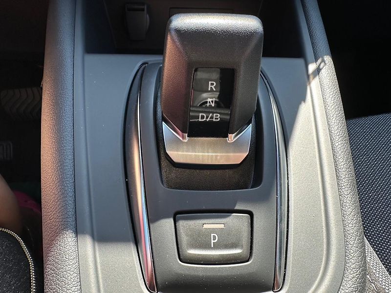 Renault Captur (2026) Techno full hybrid E-Tech 160 - fotka 18 z 31