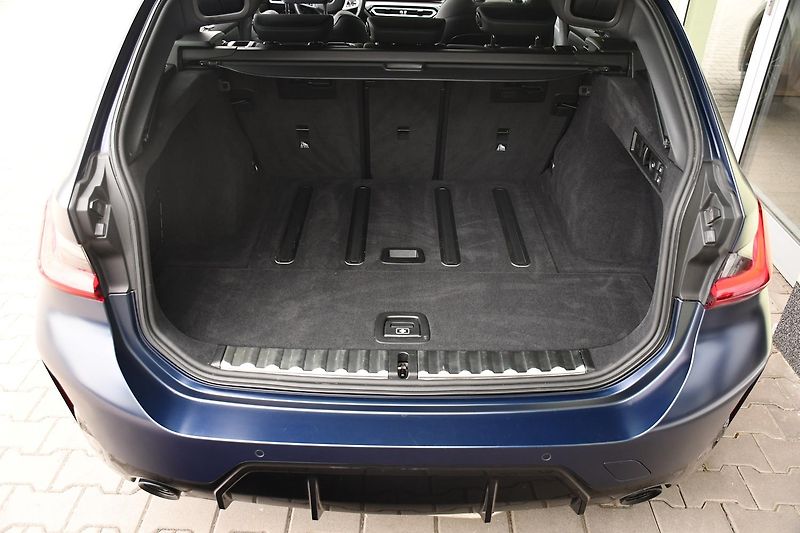 BMW Řada 3 320d xDrive MSPORT ČR 3LZÁRUKA - fotka 42 z 44