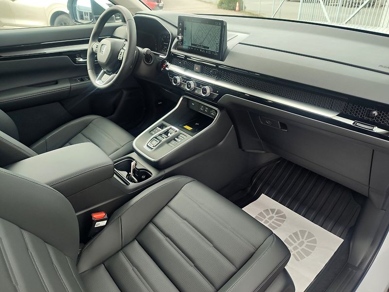 Honda CR-V (2026) 2.0 e:HEV ELEGANCE MR2026 AWD - fotka 7 z 36