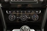 Volkswagen Passat (2015) Highline 2.0 TDI, Tempomat - náhled 11