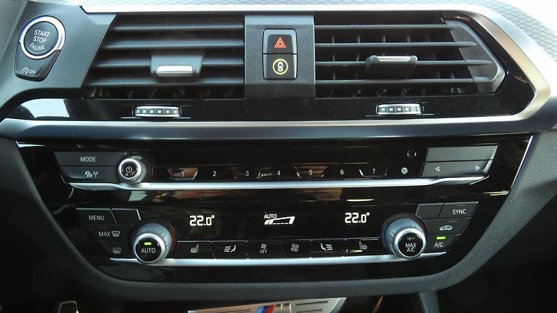 BMW X3 xDrive M40i - fotka 16 z 23