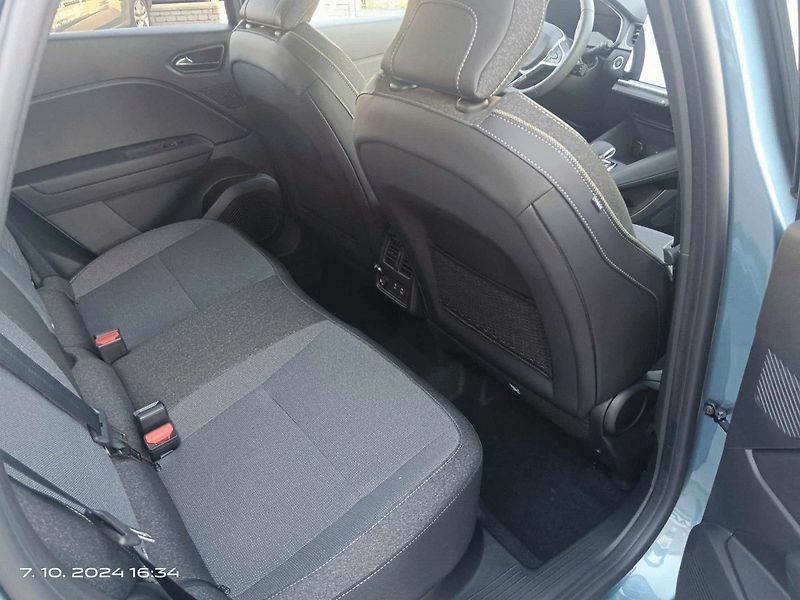 Renault Symbioz (2025) techno mild hybrid 140 - fotka 10 z 11