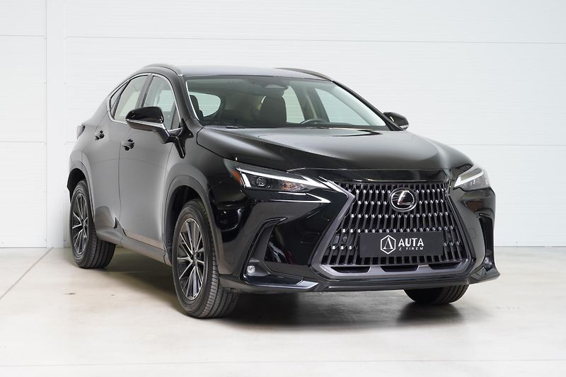 Lexus NX 350h 1.MAJ,DPH,Kamera,El.kufr - fotka 3 z 28