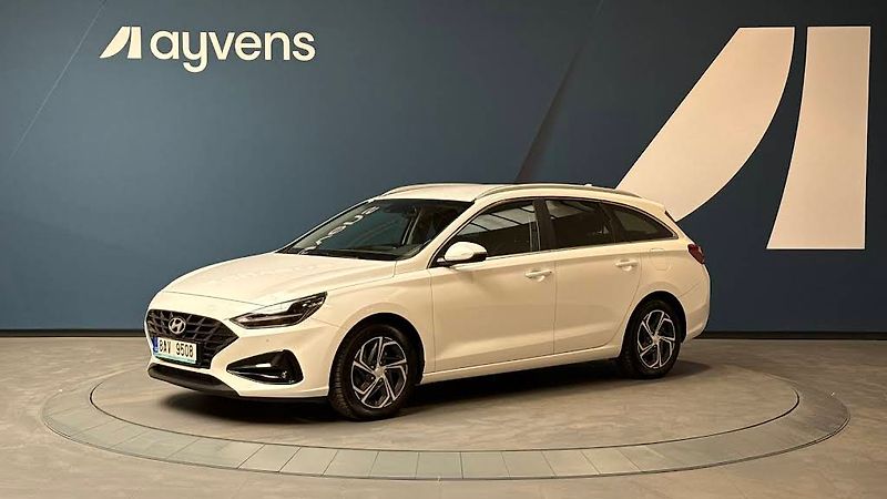Hyundai i30 1.5 T-GDI Mild Hyb Family Smar - fotka 4 z 13