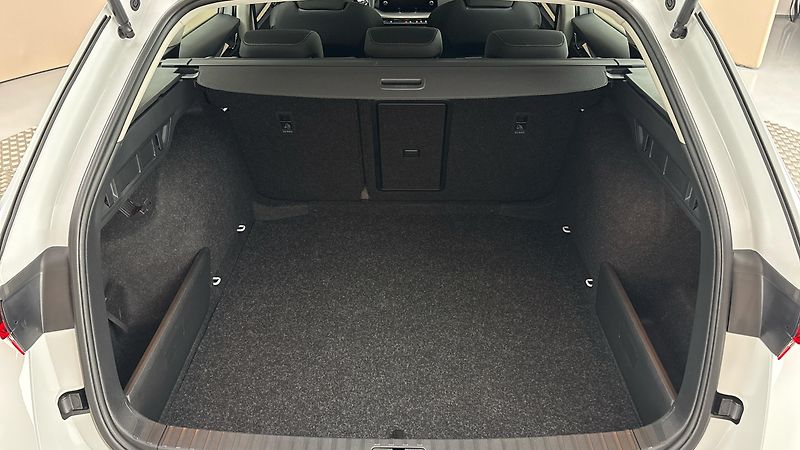 Škoda Octavia 1.0 TSI E-Tec DSG Ambition Com - fotka 17 z 23