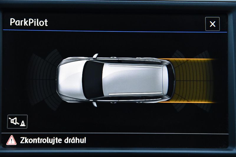 Volkswagen Passat 2.0 TDi CR DSG COMFORTLINE, TZ - fotka 22 z 50