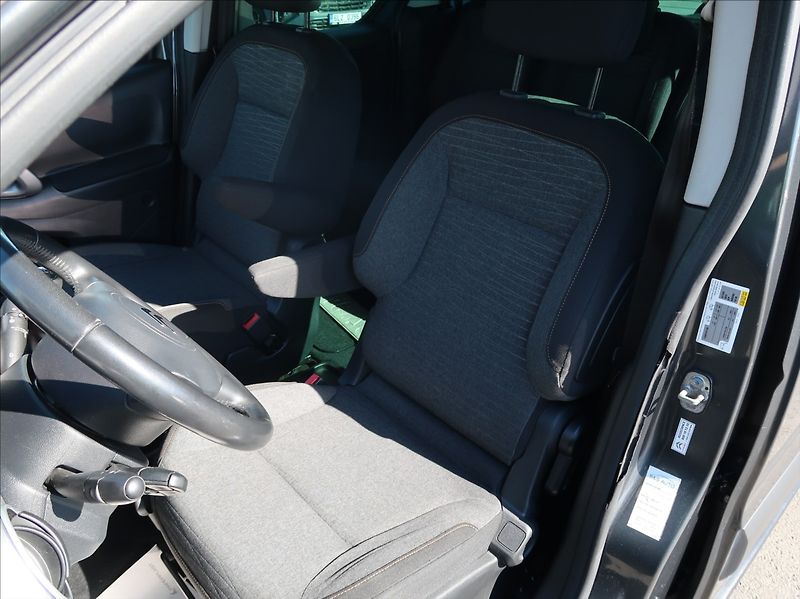 Citroën Berlingo 1,6 BHDi,73kW,NovéČR,Serv.kn. - fotka 10 z 25
