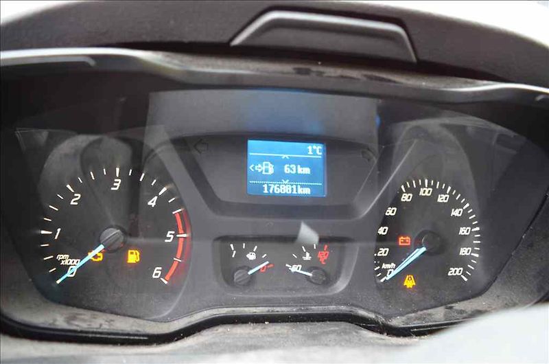 Ford Transit (2017) 2,0 TDCI - fotka 11 z 26